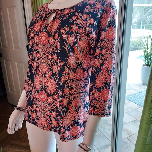 Talbots Tunic Top with Tie Detail: Size M NWOT. - Picture 2 of 8